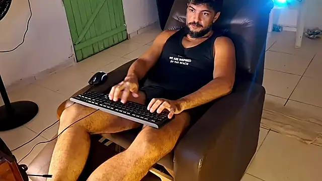 LUH133 online show from March 2026 12:18:01 AM