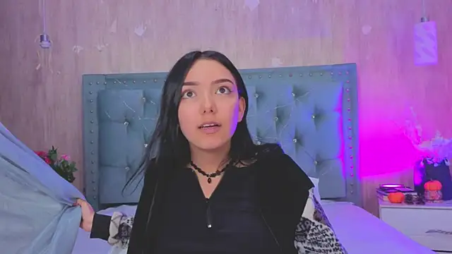 Marcelaa fox online show from November 2025 09:02:02 PM