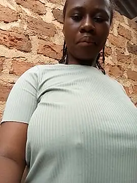 Snapshot of Sassy_boobs21 chatting on June 2026 10:54:02 AM Sassy boobs21 online show from June 2026 10:54:02 AM