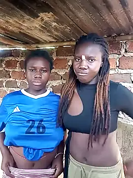 Black juicy24 online show from February 2025 01:33:01 PM