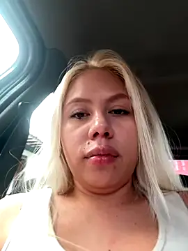 Snapshot of ConstansBlonde chatting on September 2025 05:23:01 PM ConstansBlonde online show from September 2025 05:23:01 PM