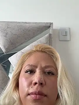 Snapshot of ConstansBlonde chatting on September 2025 08:09:02 PM ConstansBlonde online show from September 2025 08:09:02 PM