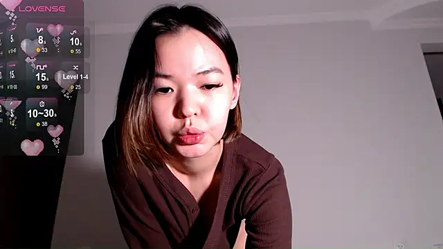 osaka nia online show from December 2025 04:17:01 AM