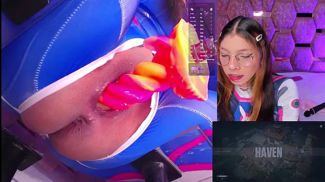 LunaAridi online show from April 2026 09:17:02 PM