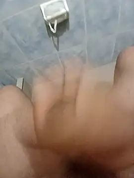 Snapshot of Alva14cm chatting on December 2024 03:08:02 AM Alva14cm online show from December 2024 03:08:02 AM