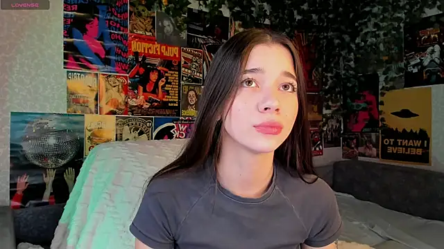 Snapshot of Butterflys1268 chatting on February 2025 10:21:01 PM Butterflys1268 online show from February 2025 10:21:01 PM