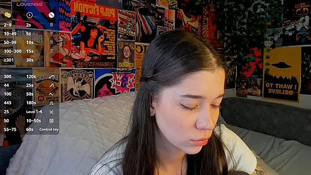 Snapshot of Butterflys1268 chatting on March 2025 11:47:02 PM Butterflys1268 online show from March 2025 11:47:02 PM