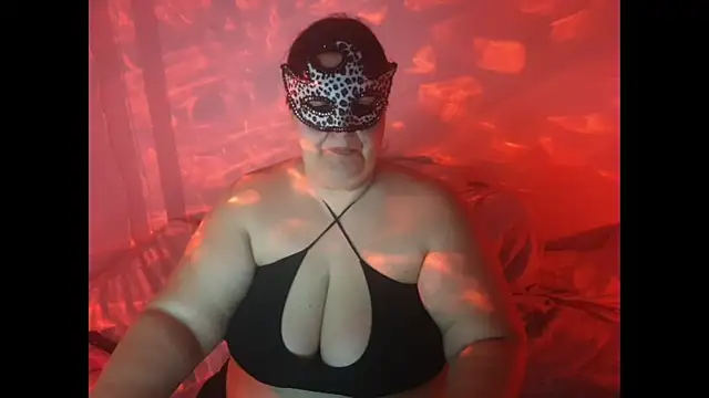 Snapshot of passionduo4 chatting on March 2025 09:02:02 PM passionduo4 online show from March 2025 09:02:02 PM