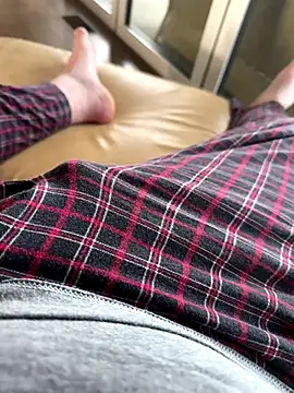 wild502stud online show from October 2025 09:37:01 PM