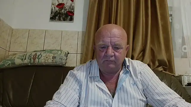 fullballs6 online show from September 2025 02:12:01 AM