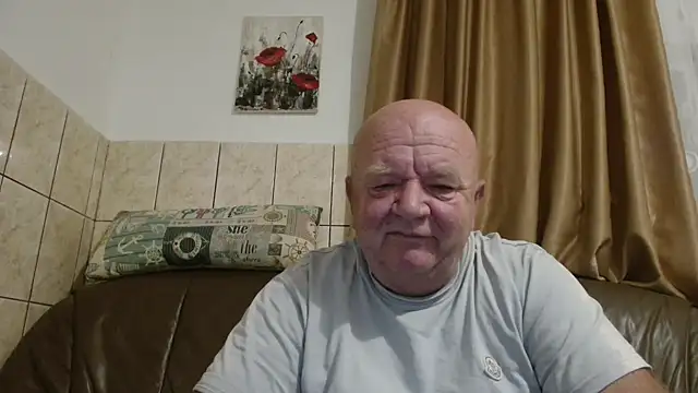 fullballs6 online show from October 2025 02:44:01 AM