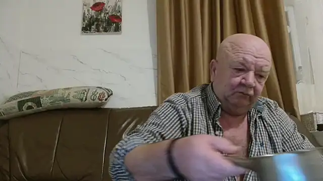 fullballs6 online show from February 2026 03:26:01 AM