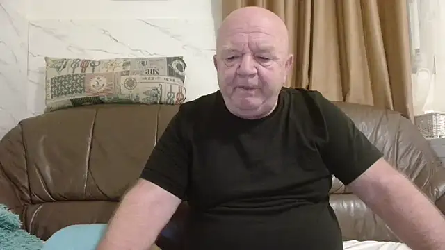 fullballs6 online show from February 2026 02:38:01 AM