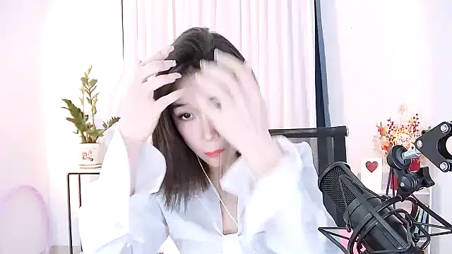 Amity-ox online show from February 2025 05:51:01 AM