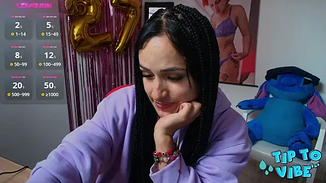 TinnaDawsom online show from March 2025 06:54:01 PM