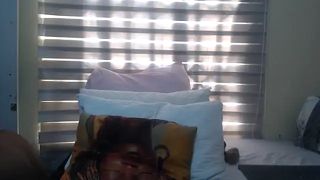 Foxybrownxx1 online show from July 2026 06:50:01 AM