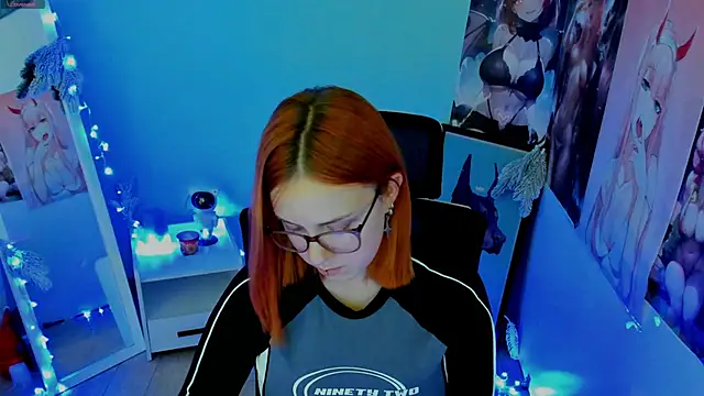 Snapshot of Rudy_02 chatting on December 2024 08:18:01 PM Rudy 02 online show from December 2024 08:18:01 PM