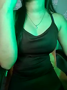 Snapshot of QueenOfHeart_07 chatting on March 2025 11:34:02 PM QueenOfHeart 07 online show from March 2025 11:34:02 PM