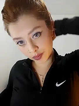 Snapshot of nix_white chatting on January 2025 10:43:02 PM nix white online show from January 2025 10:43:02 PM