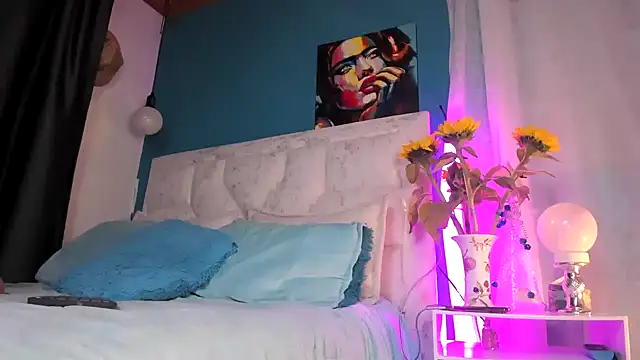 Snapshot of Valerysensitive chatting on December 2025 12:29:01 AM Valerysensitive online show from December 2025 12:29:01 AM