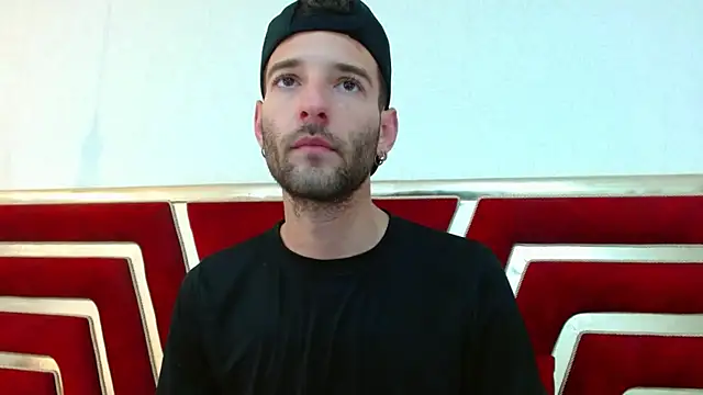 Christopher saint online show from April 2026 12:43:02 PM