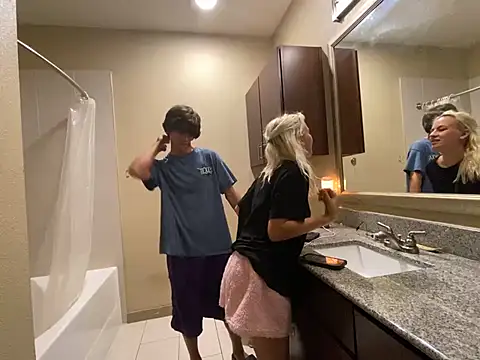 girlfriendmissy online show from February 2025 01:36:01 AM