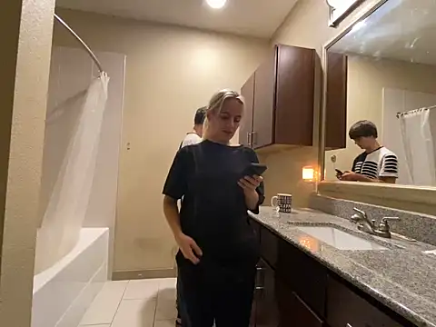 girlfriendmissy online show from February 2025 08:44:02 PM