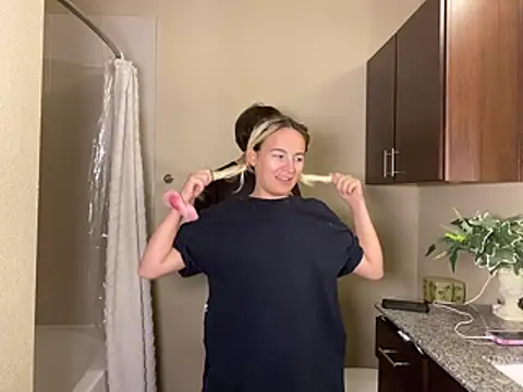 girlfriendmissy online show from March 2026 07:50:01 PM