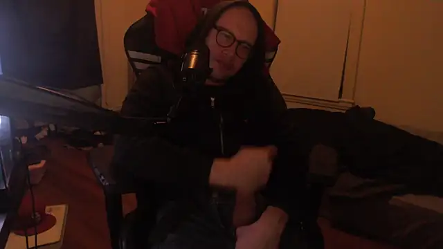 chicostick413 online show from October 2025 07:39:01 AM