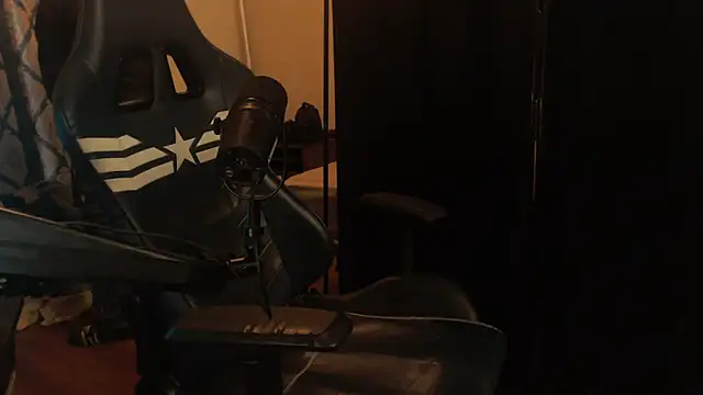 chicostick413 online show from February 2026 12:38:02 PM