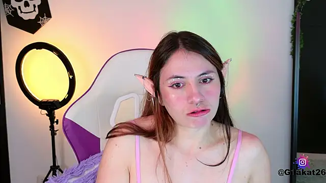 GilaKat online show from October 2025 05:42:02 AM