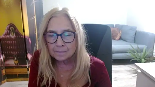 sofia xkiss online show from January 2026 02:54:02 PM