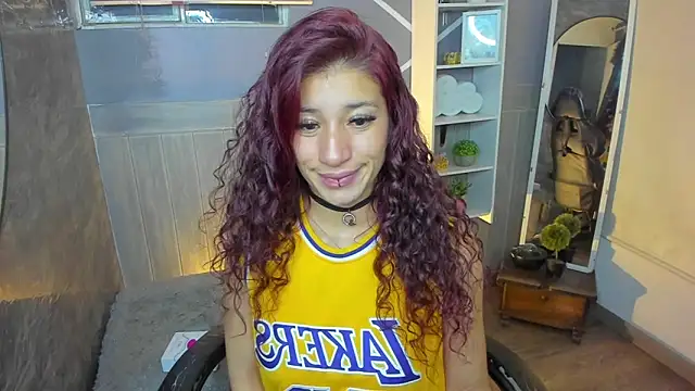 Snapshot of SofiaGomez420 chatting on January 2025 06:52:02 AM SofiaGomez420 online show from January 2025 06:52:02 AM