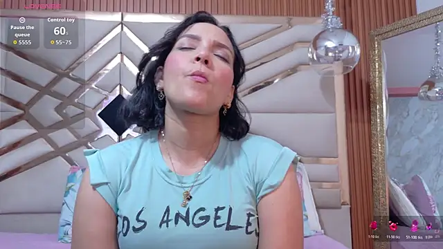 Sluttyandmature online show from April 2026 12:55:01 PM