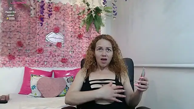 BLONDE SEXYHOT online show from January 2025 05:29:01 AM