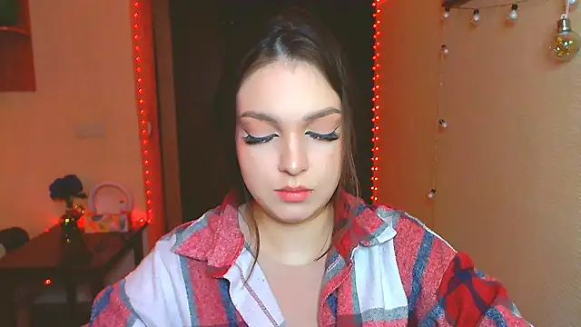 miss merciless  online show from December 2024 05:06:02 PM