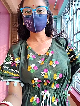 Snapshot of wild_bong_queen chatting on November 2025 09:30:01 AM wild bong queen online show from November 2025 09:30:01 AM