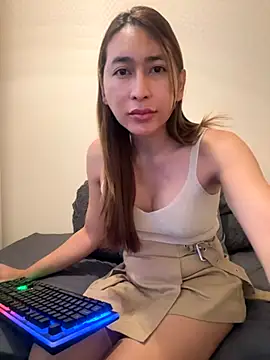 cieloadriano2024 online show from October 2025 12:04:02 PM