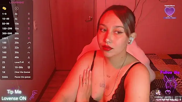 Skarlet Adams28 online show from October 2025 07:27:02 PM