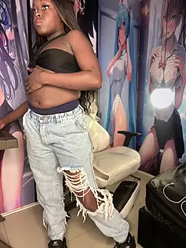 Snapshot of Thyana_LS chatting on February 2025 01:11:01 PM Thyana LS online show from February 2025 01:11:01 PM