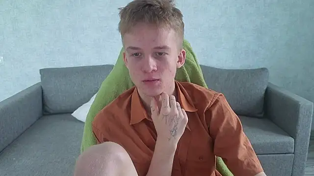 Snapshot of sweetserenity5 chatting on December 2025 06:54:02 AM sweetserenity5 online show from December 2025 06:54:02 AM