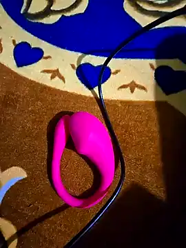 Snapshot of hotbaby_5 chatting on January 2025 05:52:02 AM hotbaby 5 online show from January 2025 05:52:02 AM