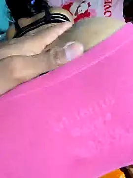 Snapshot of hotbaby_5 chatting on January 2025 05:53:01 PM hotbaby 5 online show from January 2025 05:53:01 PM