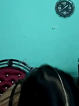 Somee77 online show from November 2025 08:08:02 PM