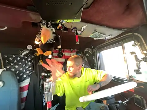 XMeF10 online show from April 2026 11:16:01 AM