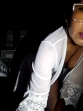 Snapshot of yarely9 chatting on December 2024 05:15:01 AM yarely9 online show from December 2024 05:15:01 AM