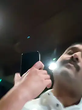 Akhil3290 online show from November 2025 02:11:01 PM