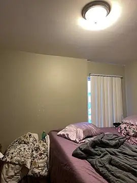 DestinyThickems89 online show from February 2026 12:44:02 PM