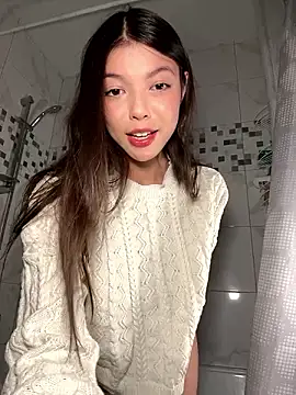 Snapshot of DesiredHoney chatting on December 2024 08:07:01 PM DesiredHoney online show from December 2024 08:07:01 PM