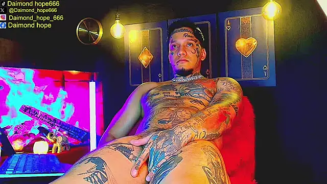 daimond hope666 online show from November 2025 08:31:01 PM